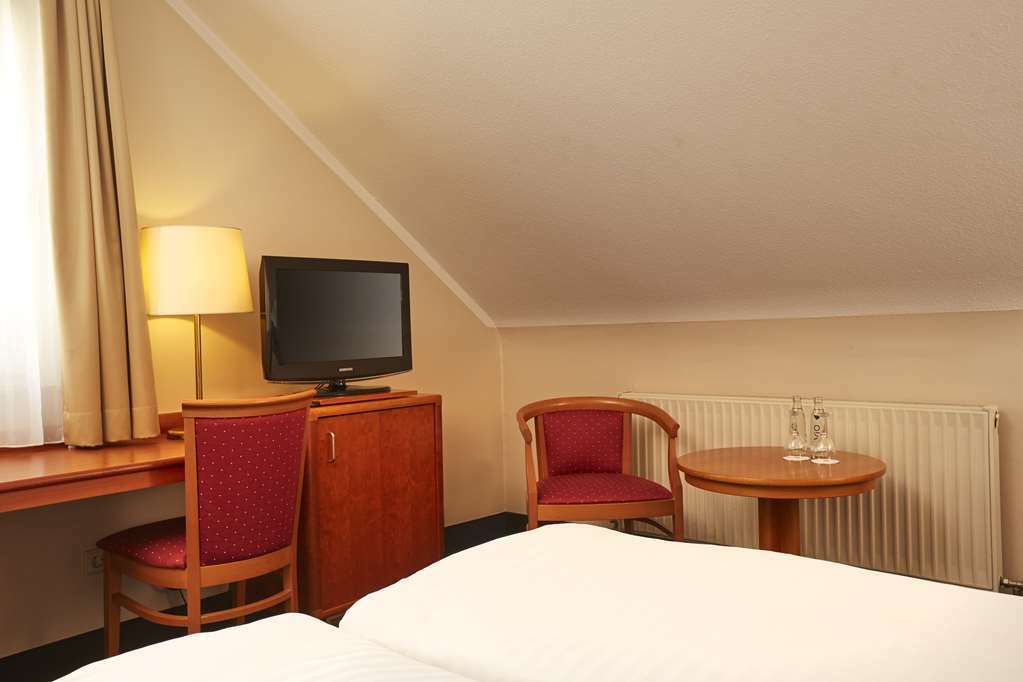 Taste Smart Hotel Lampertheim Habitación foto